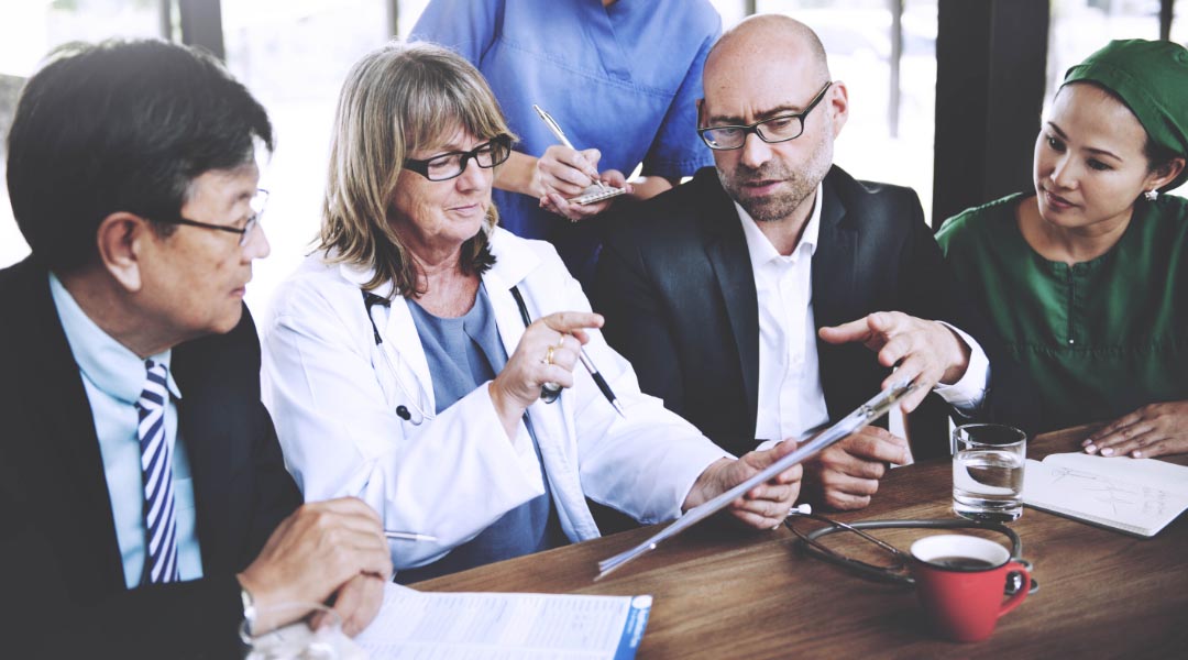 Top 5 Healthcare Compliance Priorities for Boards in 2025